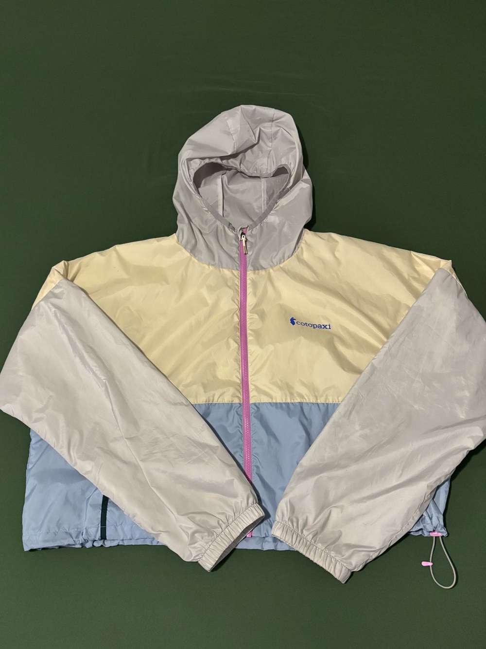 Woman’s XL Tecca Crop Jacket
